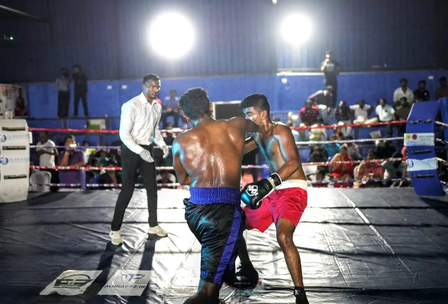 kickboxing training in valasaravakkam